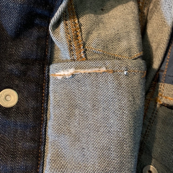 Levi's dark wash denim commuting cycling jacket - Picture 8 of 8